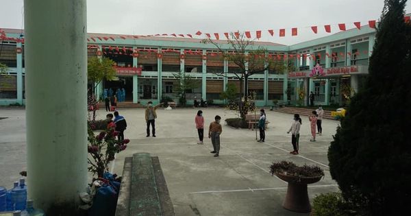 Phụ huynh mắc COVID-19, 2 cô giáo và 25 học sinh lớp 5 ở Hà Nội phải cách ly