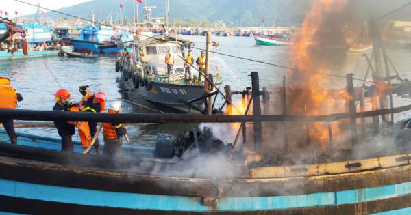 Đà Nẵng: 8 tàu cá đang đậu bị cháy, thiệt hại 14 tỉ đồng