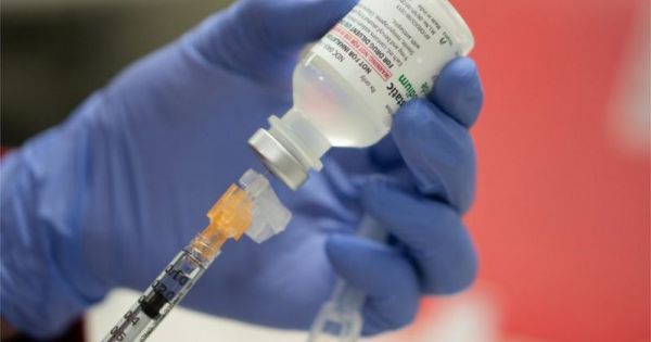 Những liều vaccine Covid-19 đầu tiên sẽ được tiêm tại Việt Nam vào ngày 8/3