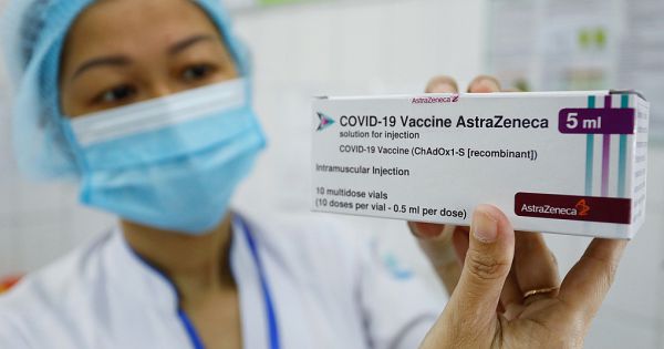 Hơn 10.000 người Việt Nam đã tiêm vaccine COVID-19