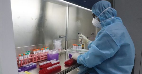 Bộ Y tế Pháp phát hiện biến thể mới của virus SARS-CoV-2