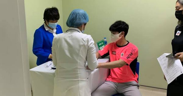 20 VĐV Việt Nam đầu tiên được tiêm vắc xin phòng Covid-19
