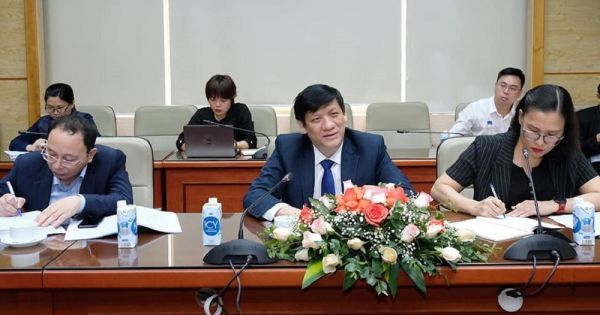 Việt Nam đề nghị Trung Quốc hỗ trợ vaccine Covid-19