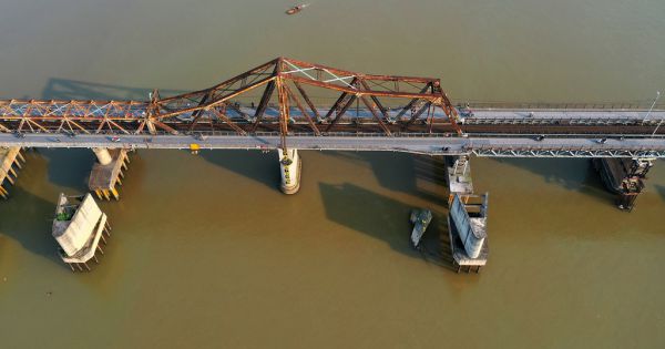 Pháp muốn tham gia dự án cải tạo cầu Long Biên