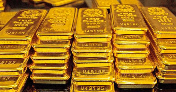 Giá vàng giảm, vàng trong nước đắt hơn thế giới 6,24 triệu đồng/lượng