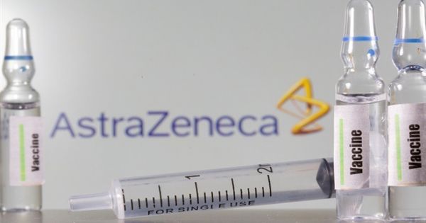 EU dừng mua vaccine AstraZeneca
