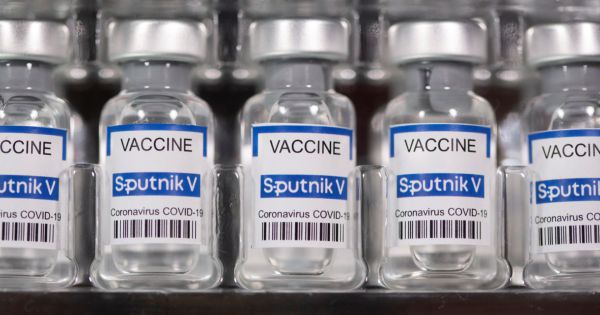 Việt Nam sẽ sản xuất được vaccine Sputnik V trong năm nay
