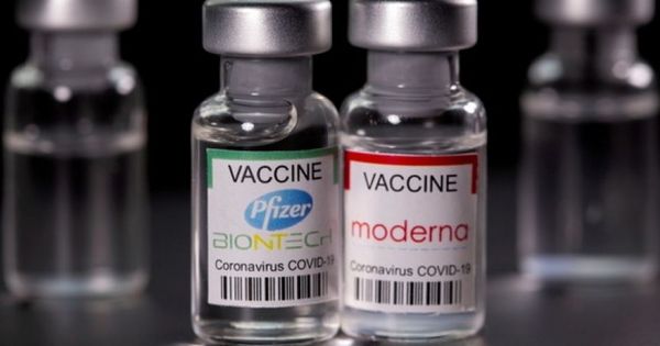 Bộ Y tế chính thức cho tiêm trộn vắc xin Moderna, Pfizer nếu khan hiếm