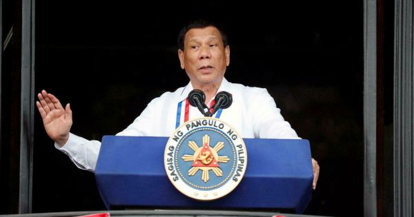 Tổng thống Duterte thông báo sẽ từ giã chính trường