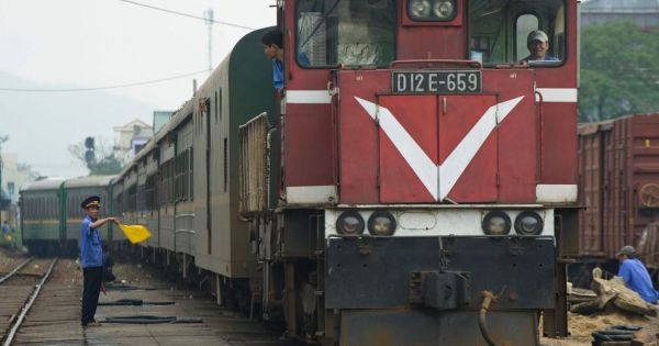 Ưu tiên khởi công 2 đoạn tuyến đường sắt tốc độ cao Hà Nội - Vinh và Nha Trang - TP HCM