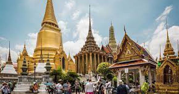 Ngày đầu mở cửa, Thái Lan đón hơn 6.600 du khách nước ngoài