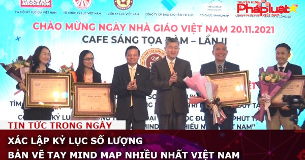 Xác lập Kỷ lục số lượng bản vẽ tay Mind map nhiều nhất Việt Nam
