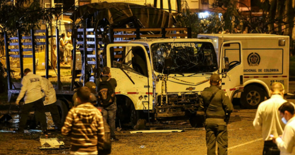 Tấn công bằng chất nổ ở Cali, ít nhất 11 cảnh sát bị thương tại Colombia