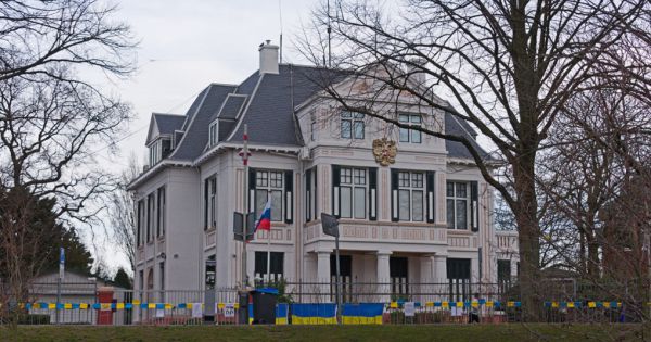 Bỉ, Ireland trục xuất các nhà ngoại giao Nga