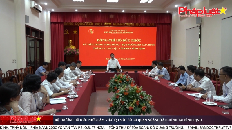 Bộ trưởng Hồ Đức Phớc làm việc tại một số cơ quan ngành Tài chính tại Bình Định