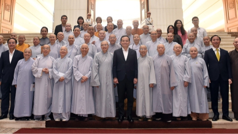 Phó Thủ tướng Trần Lưu Quang tiếp Đoàn đại biểu Ni giới Giáo hội Phật giáo Việt Nam