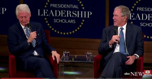 Hai cựu tổng thống George W. Bush - Bill Clinton chia sẻ nhiều điểm chung