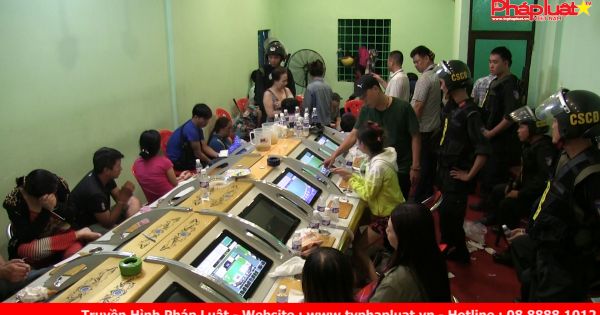 TPHCM: Bộ công an đột kích ổ cờ bạc trá hình quy mô lớn