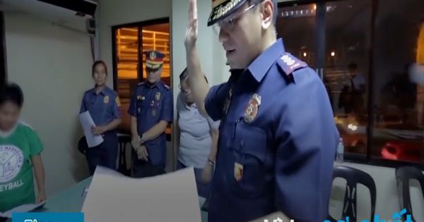 Philippines sa thải 1.200 cảnh sát vì bê bối giết người