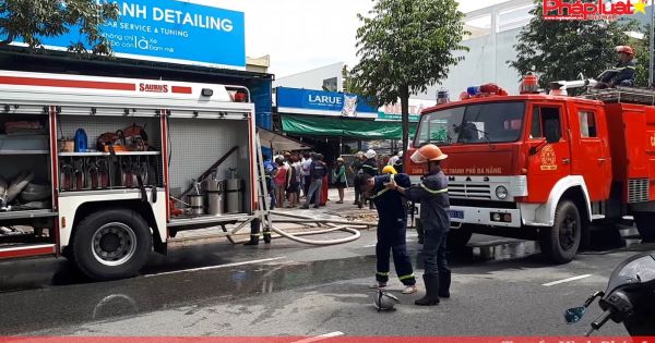 Đà Nẵng: Cháy lớn gara xe ô tô