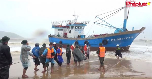 Khẩn trương tìm kiếm 12 nạn nhân mất tích trên biển