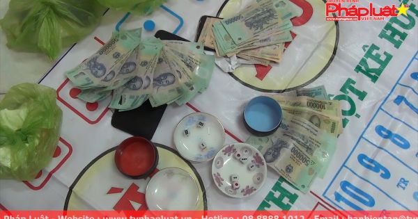 Kiên Giang – Bắt quả tang ổ đánh bạc ăn tiền thu giữ trên 50 triệu đồng