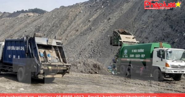 Chôn lấp trái phép hàng trăm tấn rác thải tại khai trường khai thác than