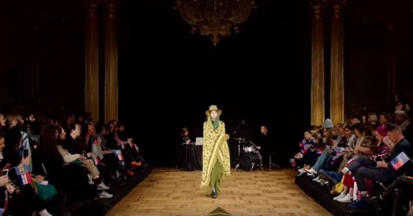 Johannes Adele | Fall Winter 2018/2019 Full Fashion Show | Exclusive