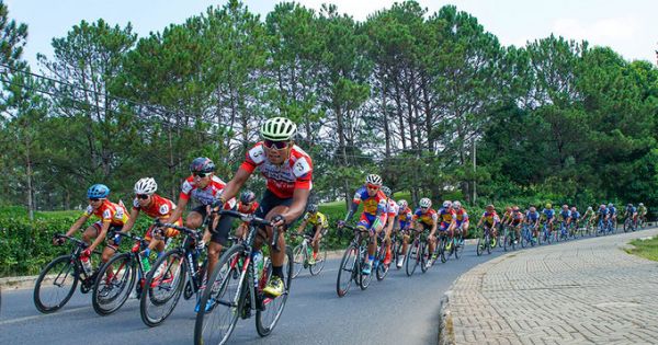 Nguyễn Thành Tâm lần thứ 6 thắng chặng giải xe đạp TH TPHCM