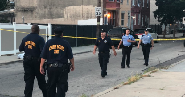 Mỹ: Xả súng tại Philadelphia khiến 5 người thương vong