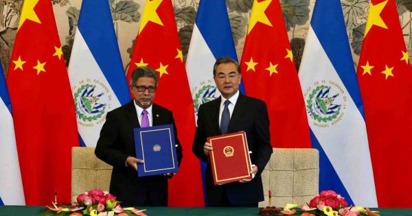 El Salvador cắt đứt ngoại giao với Đài Loan