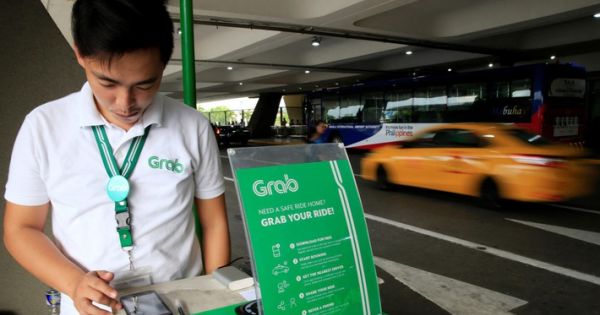 Philippines đưa ra án phạt với Grab và Uber sau vụ sáp nhập