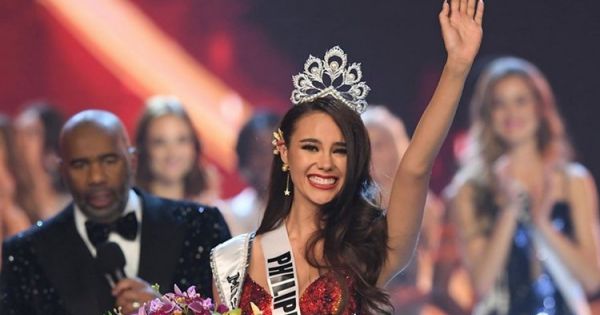 Người đẹp Philippines đăng quang Hoa hậu Hoàn vũ 2018