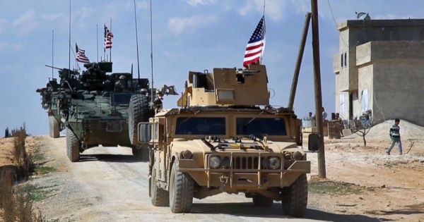 Mỹ bắt đầu rút bớt khí tài quân sự khỏi Syria