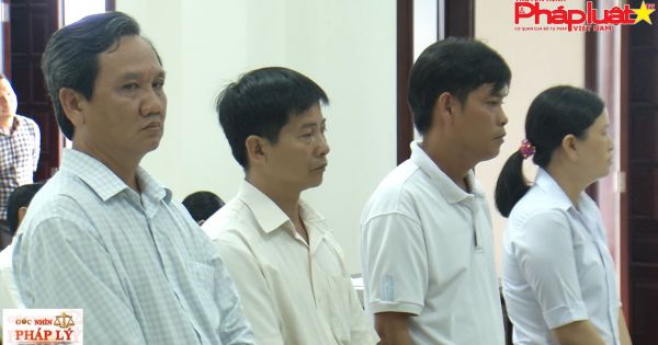 Xung quanh phiên tòa xử 4 cán bộ ở Tây Ninh: 
