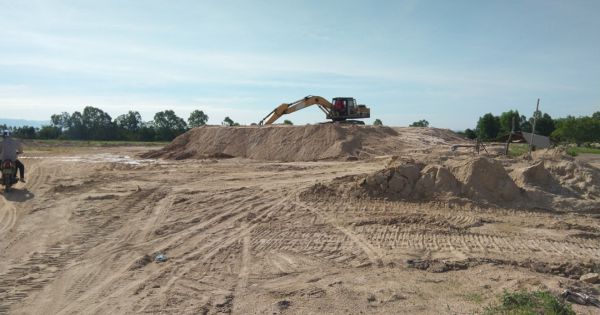 Bình Thuận: Xem xét xử lý hình sự mỏ cát lậu thách thức chính quyền