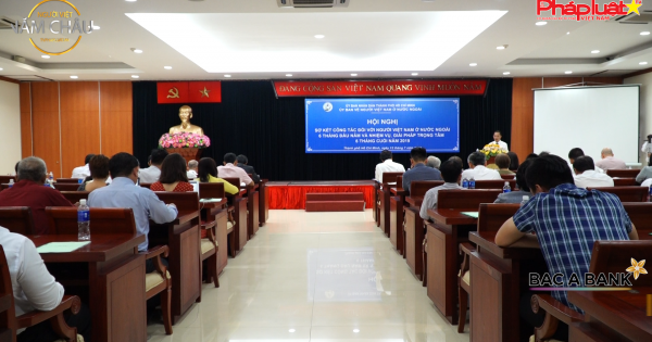 Hội nghị sơ kết công tác với người Việt Nam ở nước ngoài 6 tháng đầu năm