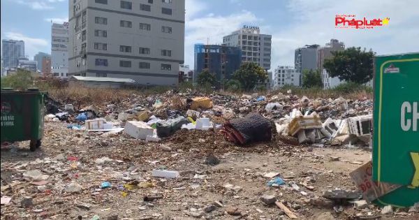 Đà Nẵng: Những khu đất trống biến thành bãi rác