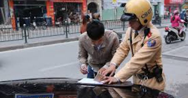 Hà Nội: Chuẩn bị thu phí ô tô vào nội đô