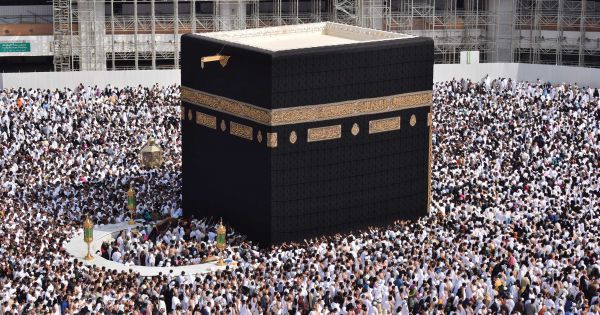 Người Hồi giáo kết thúc dịp lễ hành hương Hajj thiêng liêng