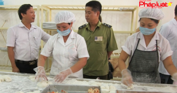 Bắc Giang: Quyết liệt kiểm tra chất lượng nguyên liệu làm bánh Trung thu