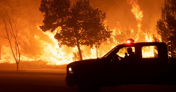 Cháy rừng miền nam California được khống chế một phần