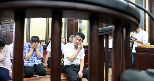 Nguyên Tổng giám đốc VN Pharma Nguyễn Minh Hùng tiếp tục bị khởi tố tội buôn thuốc giả