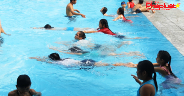 Thừa Thiên Huế: Sẽ chấn chỉnh tình trạng học sinh tử vong ở các bể bơi