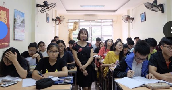 Cô giáo Minh Nguyệt- cầu nối giúp các bạn trẻ thực hiện hoài bão