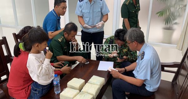 Nữ du khách nước ngoài xách valy chứa 5 kg ma túy qua cửa khẩu Mộc Bài