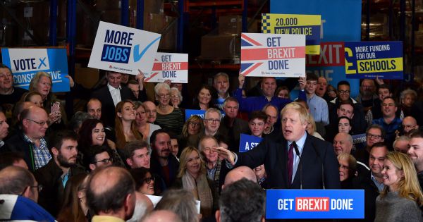 Bầu cử Anh: Thủ tướng Johnson nỗ lực vận động cho đảng Bảo thủ