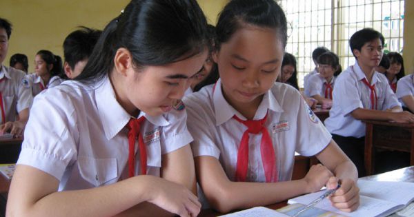 Hà Nội: Học sinh lớp 9 toàn quận thi lại môn Toán