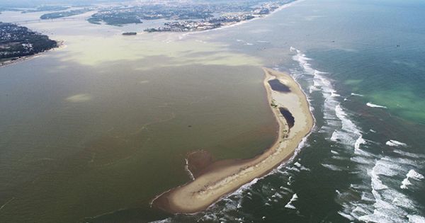 Tranh luận việc hình thành cồn cát trên biển Cửa Đại