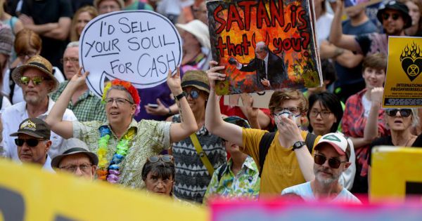 Hàng ngàn người dân Australia tuần hành vì biến đổi khí hậu